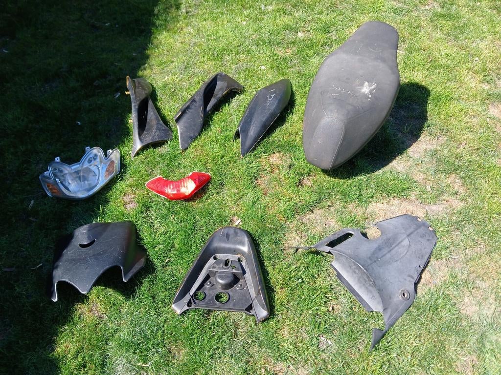 Yamaha Jog kappen, Fietsen en Brommers, Brommeronderdelen | Scooters, Ophalen, Gebruikt, Kap, Yamaha