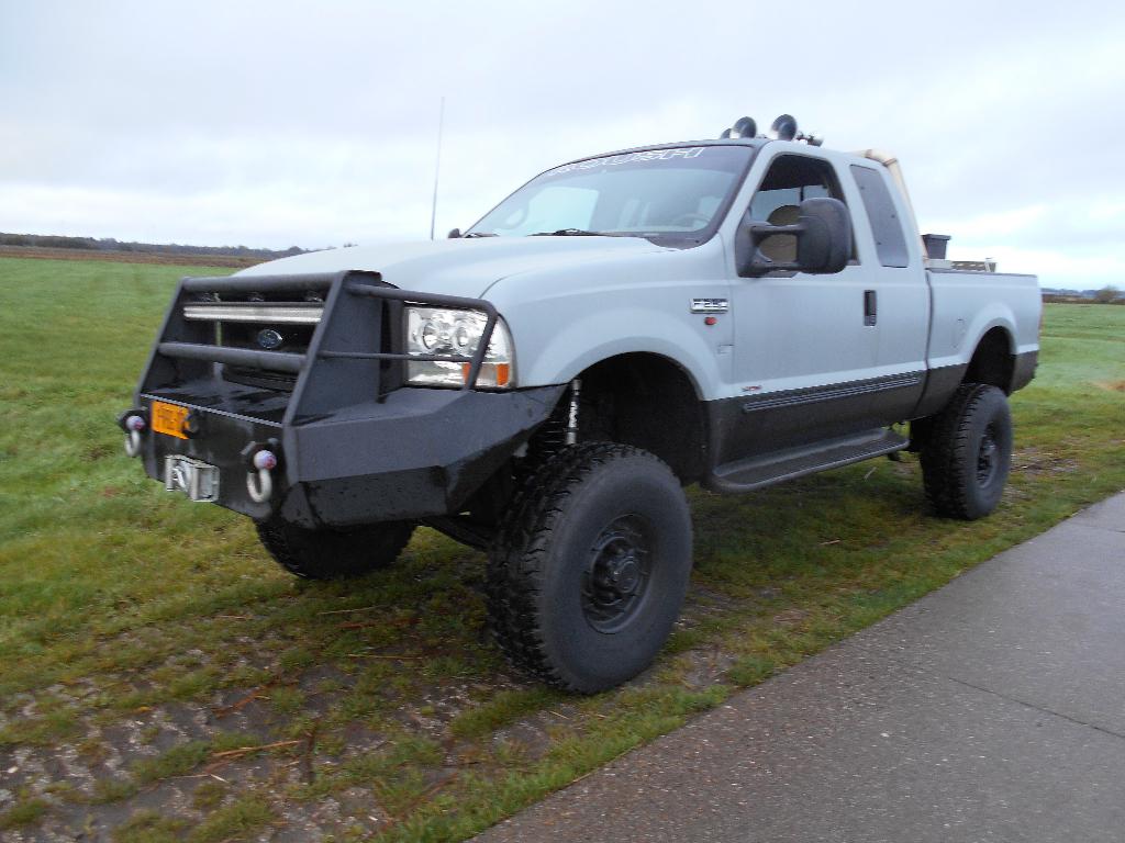 Ford F250 7.3 V8 Diesel Automaat 2000 JAAR APK, Automaat, Achterwielaandrijving, 7269 cc, F-250