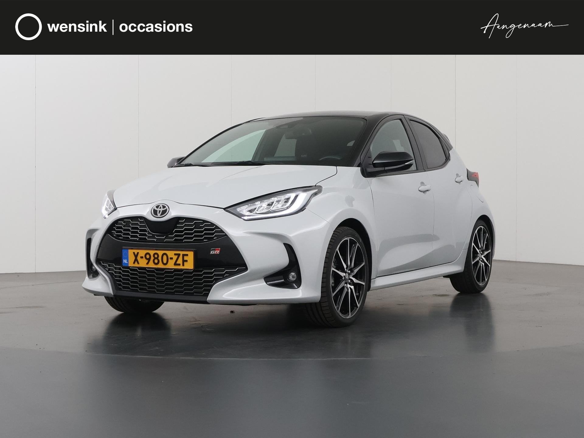 Toyota Yaris 1.5 Hybrid GR Sport | Navigatie | Parkeercamera, 450 kg, Gebruikt, 1490 cc, Bedrijf