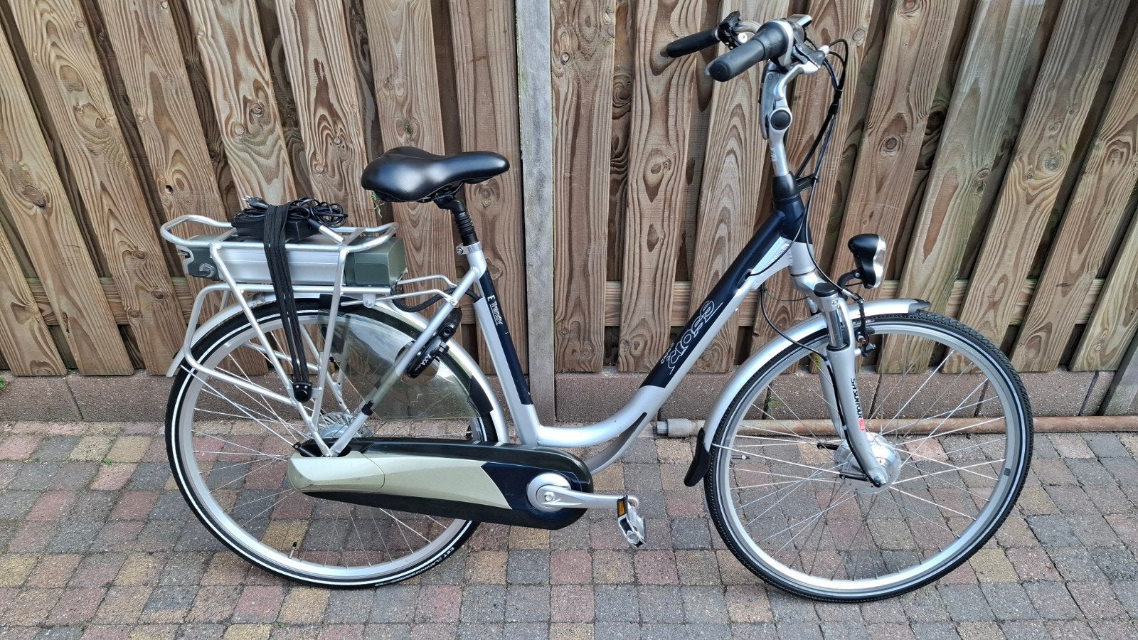 Cross E-Trendy Elektrische fiets, Fietsen en Brommers, Fietsen | Dames | Damesfietsen, Zo goed als nieuw, Overige merken, Versnellingen