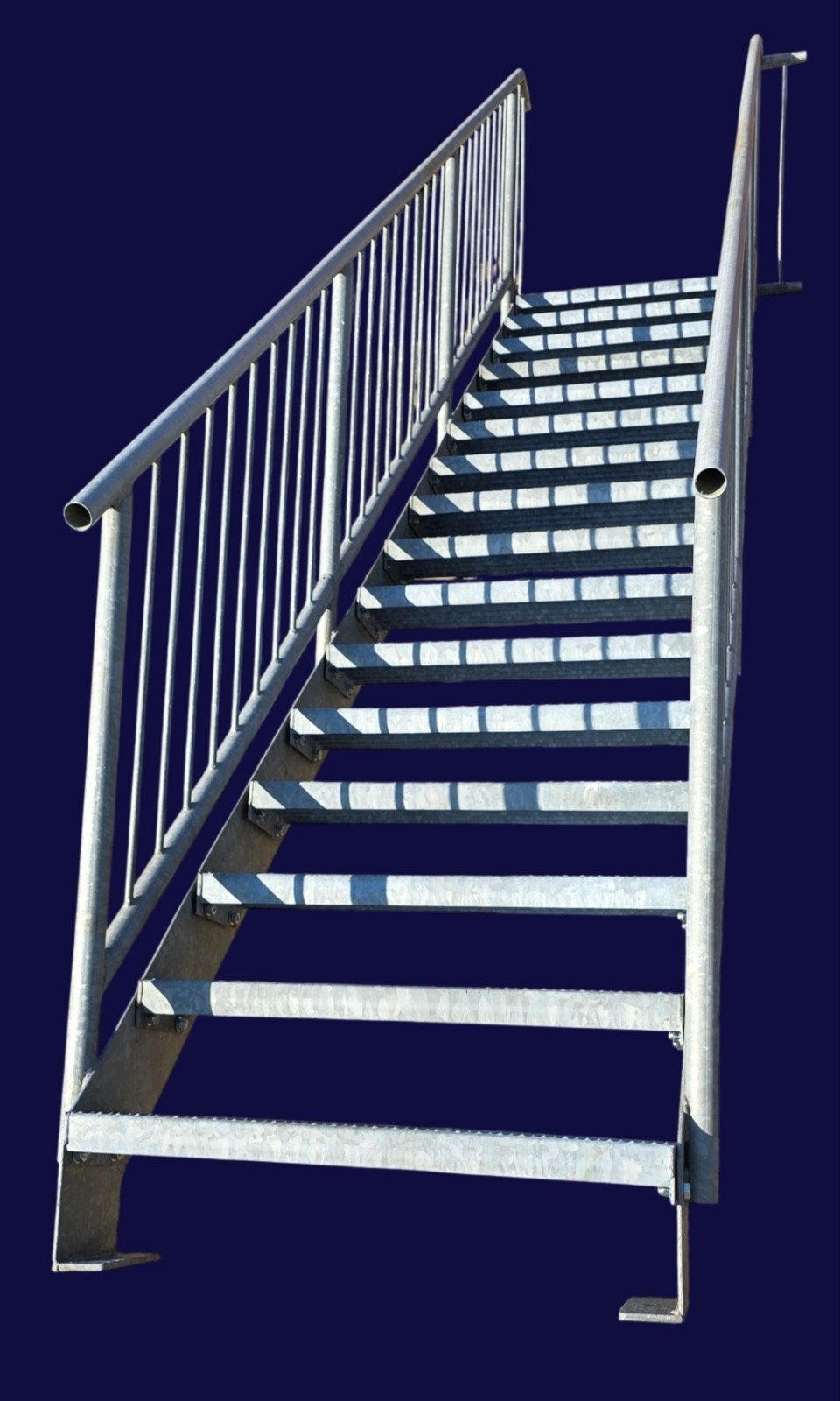 Buitentrap 320cm. Metalen rechte steektrap verzinkt staal., Doe-het-zelf en Verbouw, Ladders en Trappen, Ophalen, Gebruikt, Trap