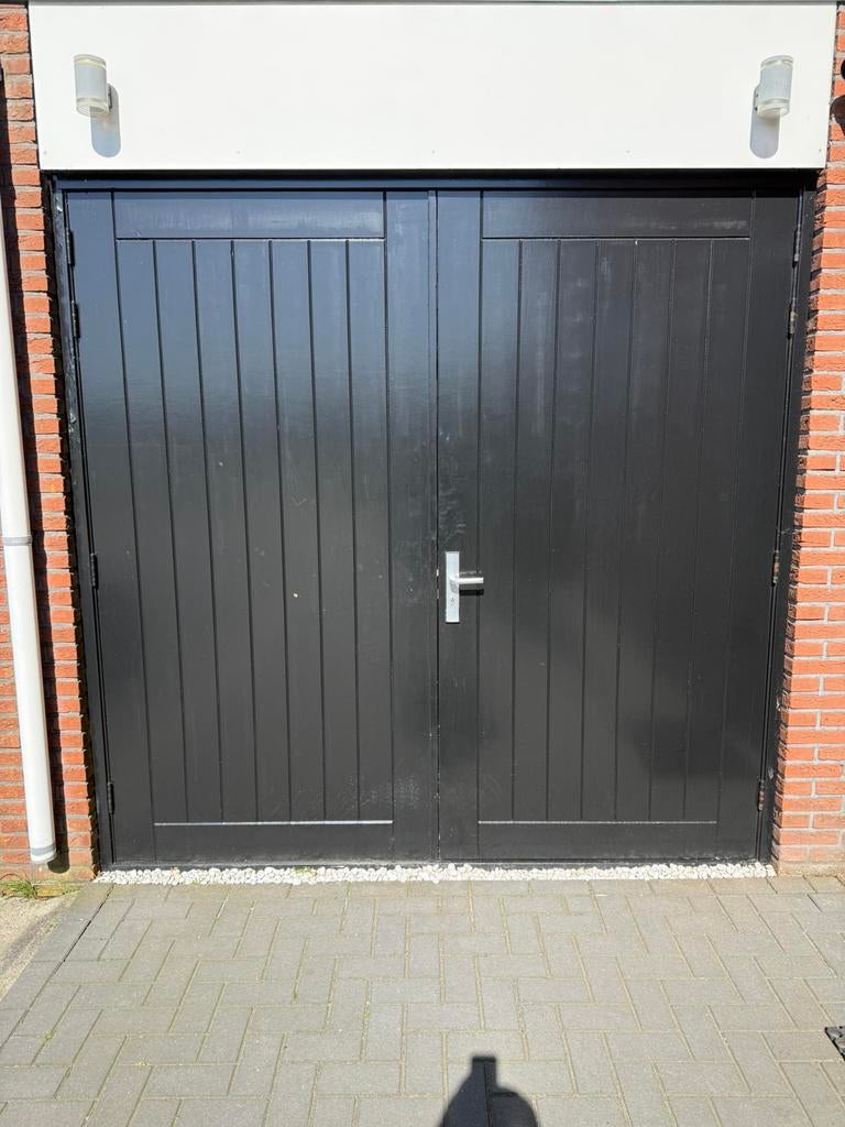Garagedeur houten Zwart, Ophalen, Gebruikt, Garagedeur, Hout