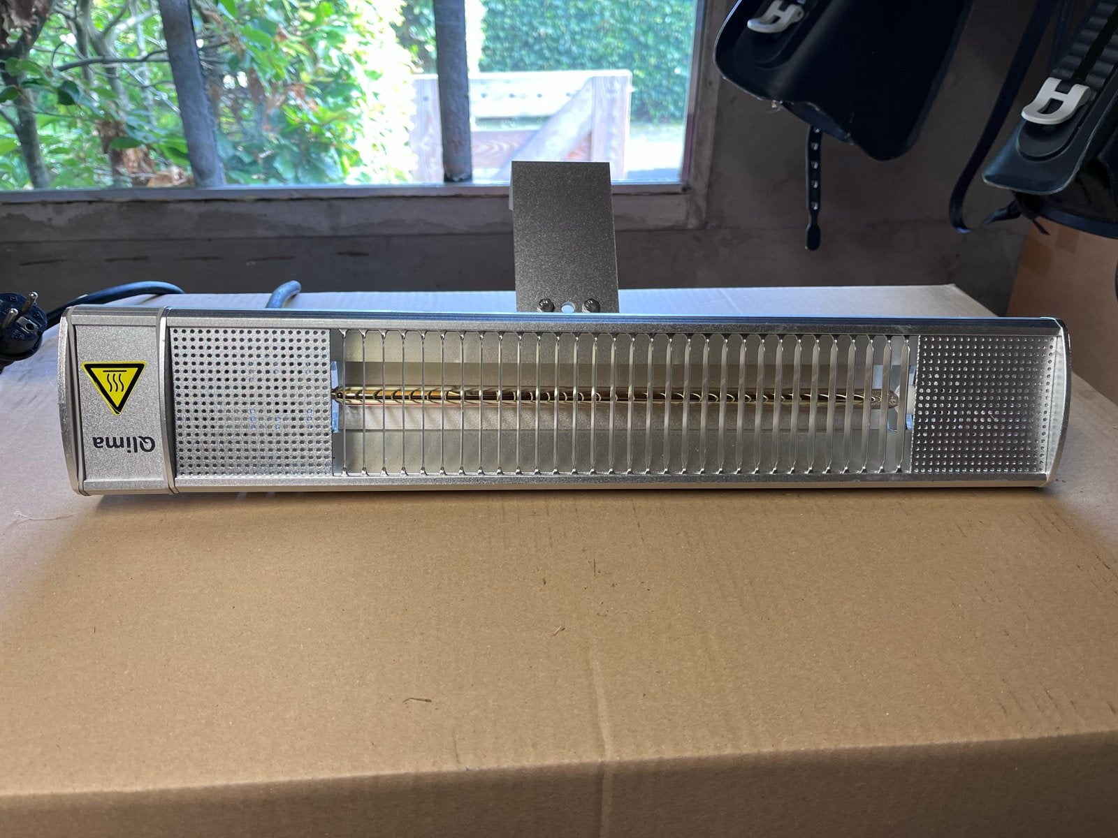 Qlima PEW 3015 Elektrische Terrasverwarmer 1500W, Tuin en Terras, Elektrisch, Ophalen of Verzenden, Zo goed als nieuw, Waterbestendig