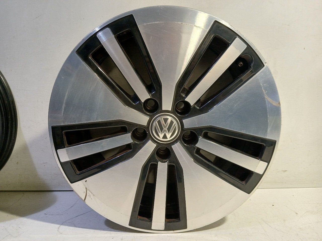 Velg Volkswagen Golf, Onderdelen@venauto.nl, Van der Ven Autorecycling B.V., Gebruikt, Ettenseweg 76, 4706 PB Roosendaal, The Netherlands