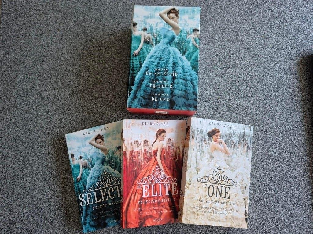 De Selectie boxset (1-3), Ophalen of Verzenden, Zo goed als nieuw, Kiera Cass, Fictie
