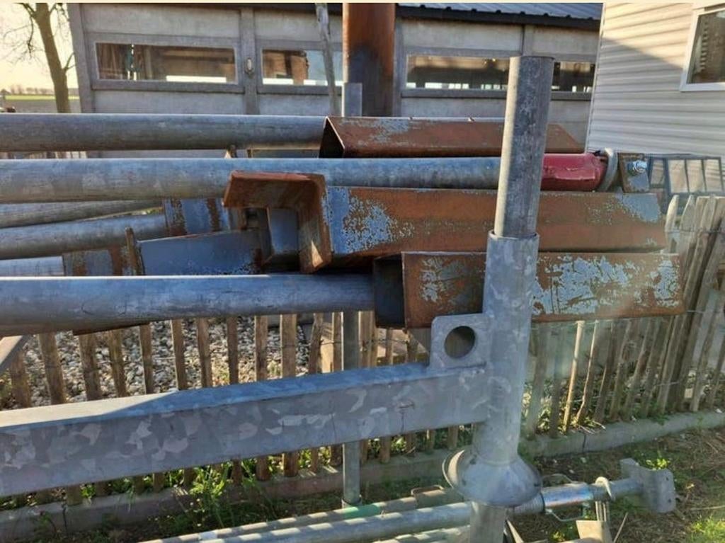 Stempels te koop, Doe-het-zelf en Verbouw, Ophalen, Gebruikt, Overige typen, Minder dan 2 meter
