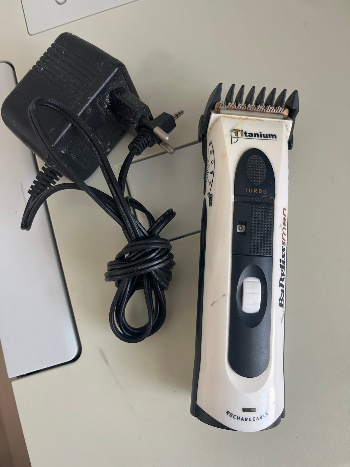 BaBylissmen Titanium tondeuse/trimmer met oplader, Ophalen of Verzenden, Gebruikt, Scheren en Epileren