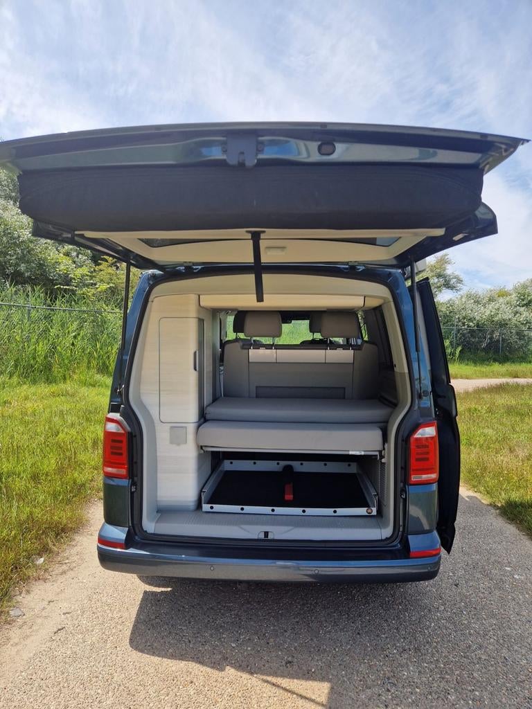 Volkswagen California T6.1 Bulli - Luxe Buscamper, Caravans en Kamperen, Campers, Volkswagen, Luifel, Particulier, 4 tot 5 meter