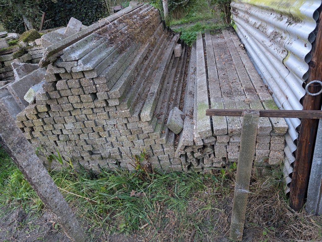 gewapend betonnen palen, Ophalen, Gebruikt, 180 tot 250 cm, Palen