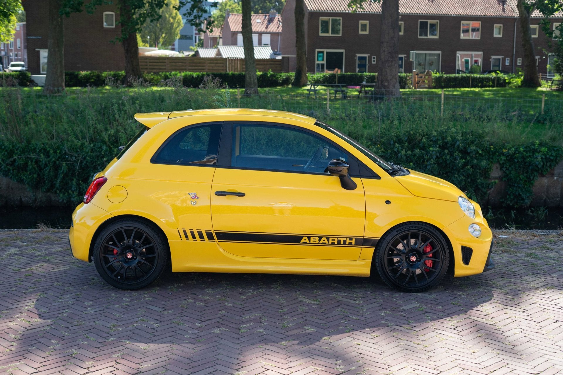 Fiat 500 1.4 T-Jet Abarth Competizione 595 Automaat | 91.000, Dealer onderhouden, Gebruikt, Euro 6, 4 cilinders