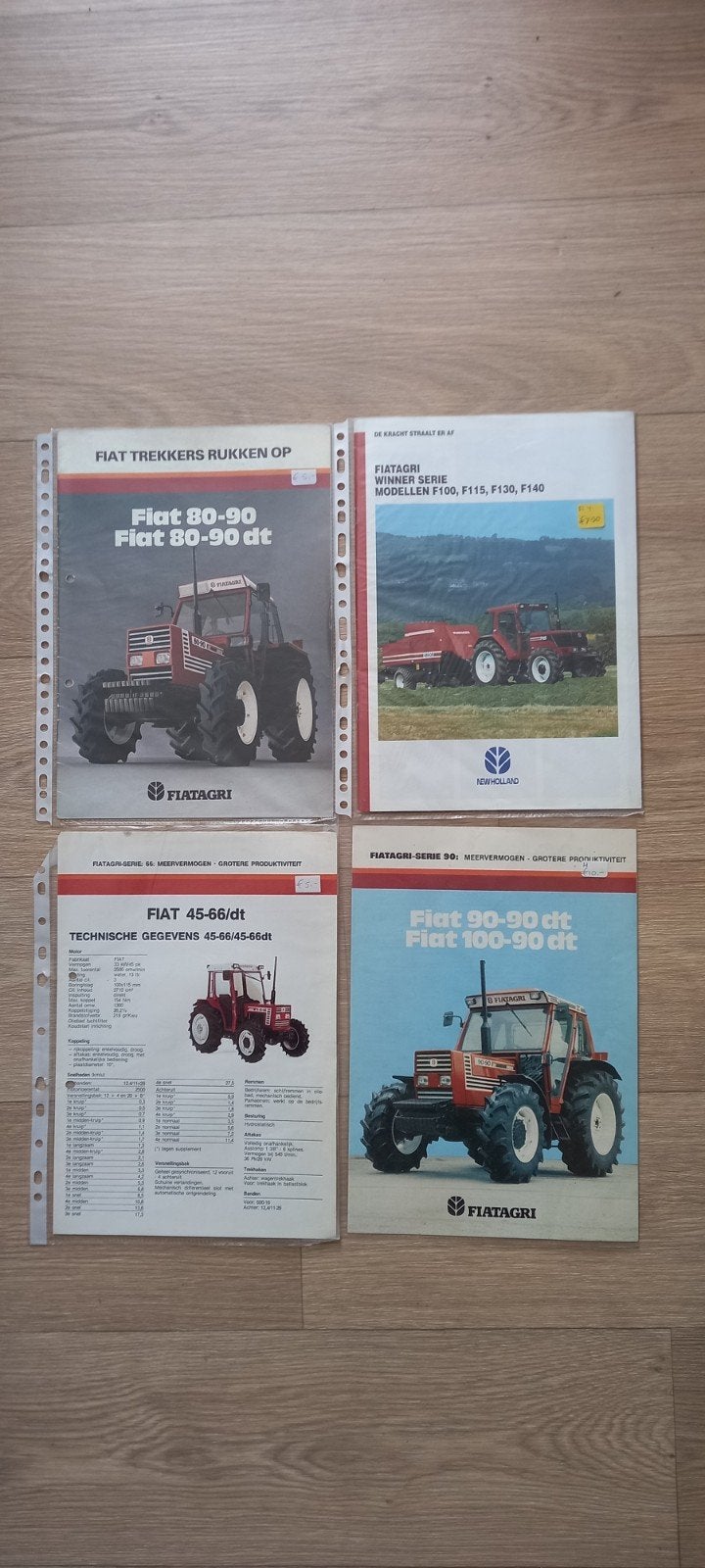 Fiat trekker folders., Ophalen of Verzenden, Zo goed als nieuw