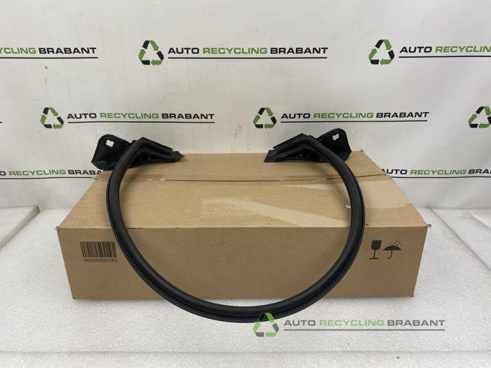 Achterkleprubber van een BMW 3-Serie, Gebruikt, -, -, Ophalen of Verzenden