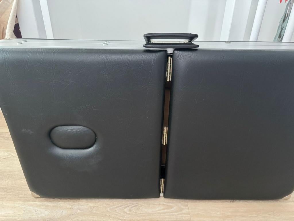 Draagbare massage tafel - inklapbaar, Sport en Fitness, Massageproducten, Ophalen, Gebruikt, Massagetafel