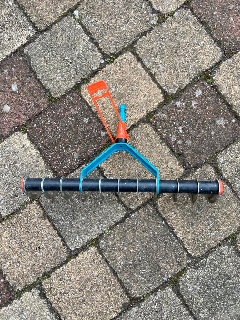 Gardena Verticuteer Hark - Handige Tuinhulp, Ophalen of Verzenden, Gebruikt