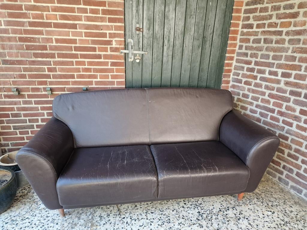 Gratis banken - staan al enige tijd buiten onder overkapping, Ophalen, Gebruikt, Tweepersoons, Rechte bank