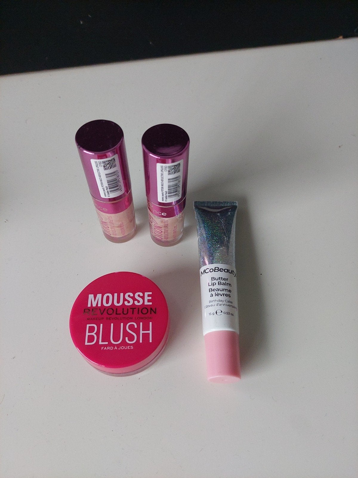 Make-up set: Mousse Revolution Blush & MCoBeauty Lip Balm, Sieraden, Tassen en Uiterlijk, Wangen, Nieuw, Ophalen of Verzenden