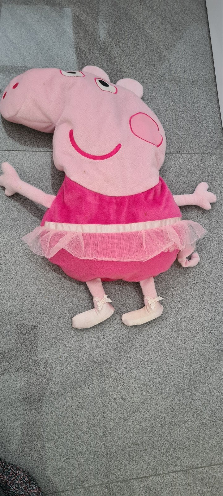 Peppa Pig knuffel in roze balletjurk, Gebruikt, Overige merken, Overige typen, Ophalen of Verzenden