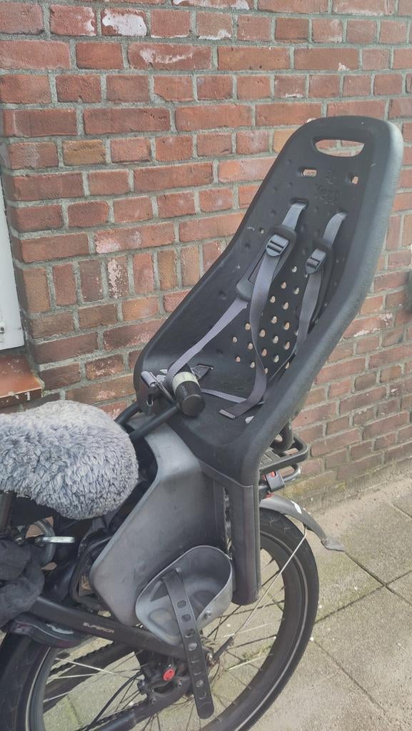 GMG Yepp achterzitje easyfit, Ophalen, Achterzitje, Gebruikt, Voetsteuntjes