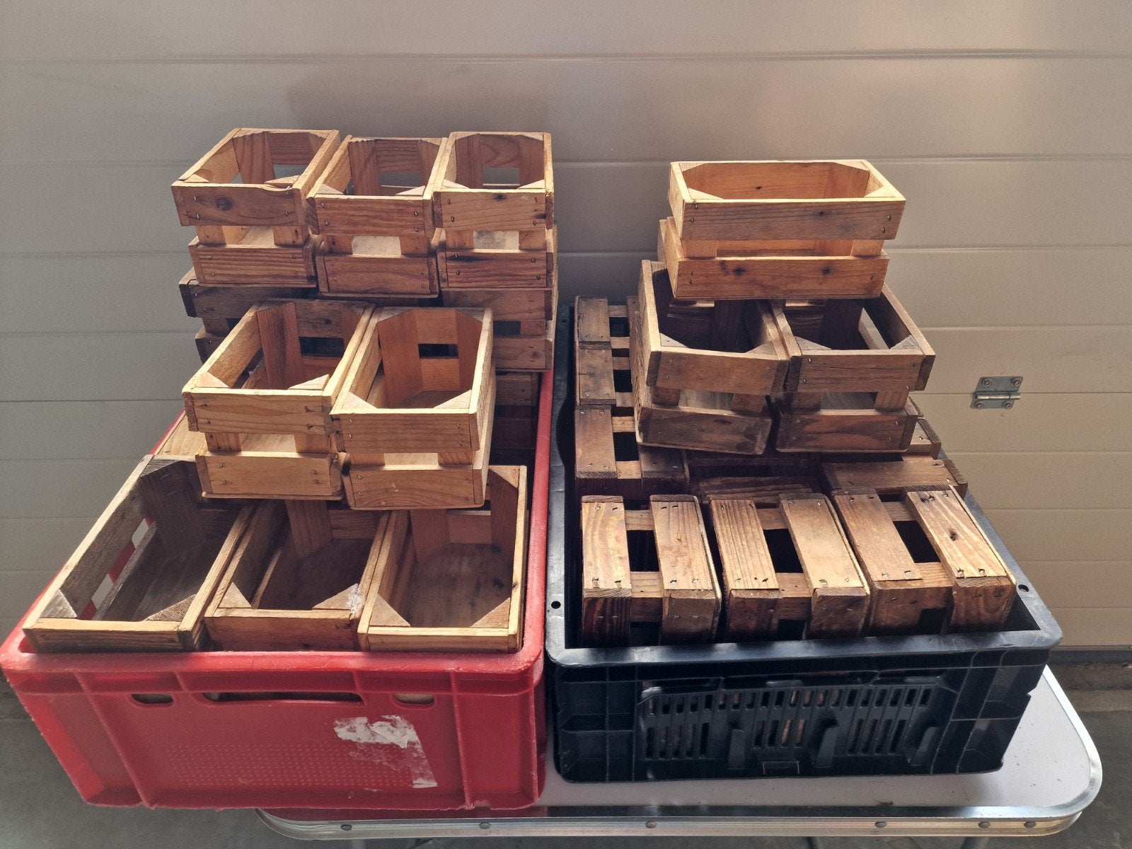 41 houten bakjes voor peper/zoutmolens of tafelnummers, Ophalen, Gebruikt, Overige typen, Rechthoekig