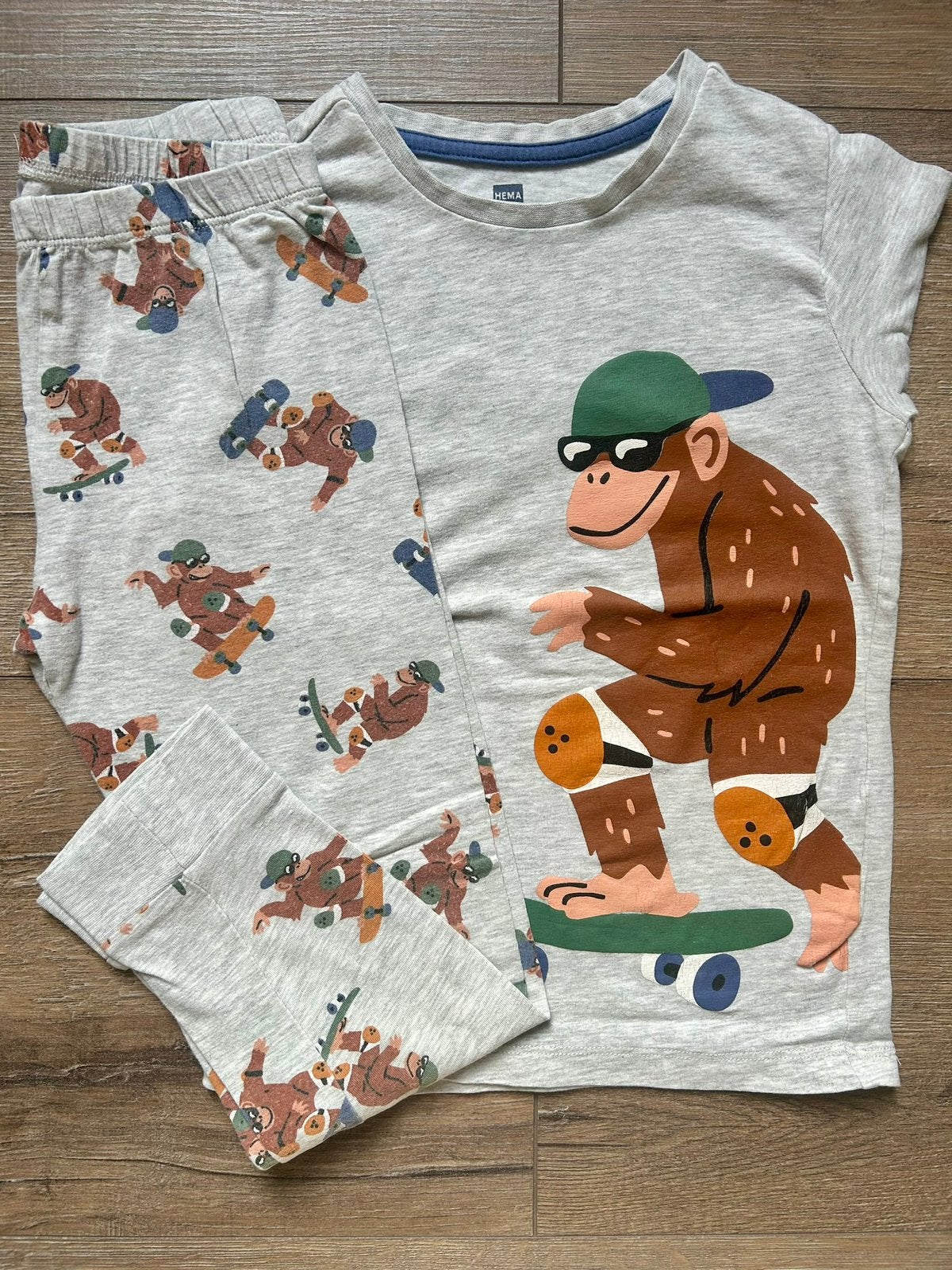 Pyjama 110-116, Ophalen of Verzenden, Jongen, Nacht- of Onderkleding