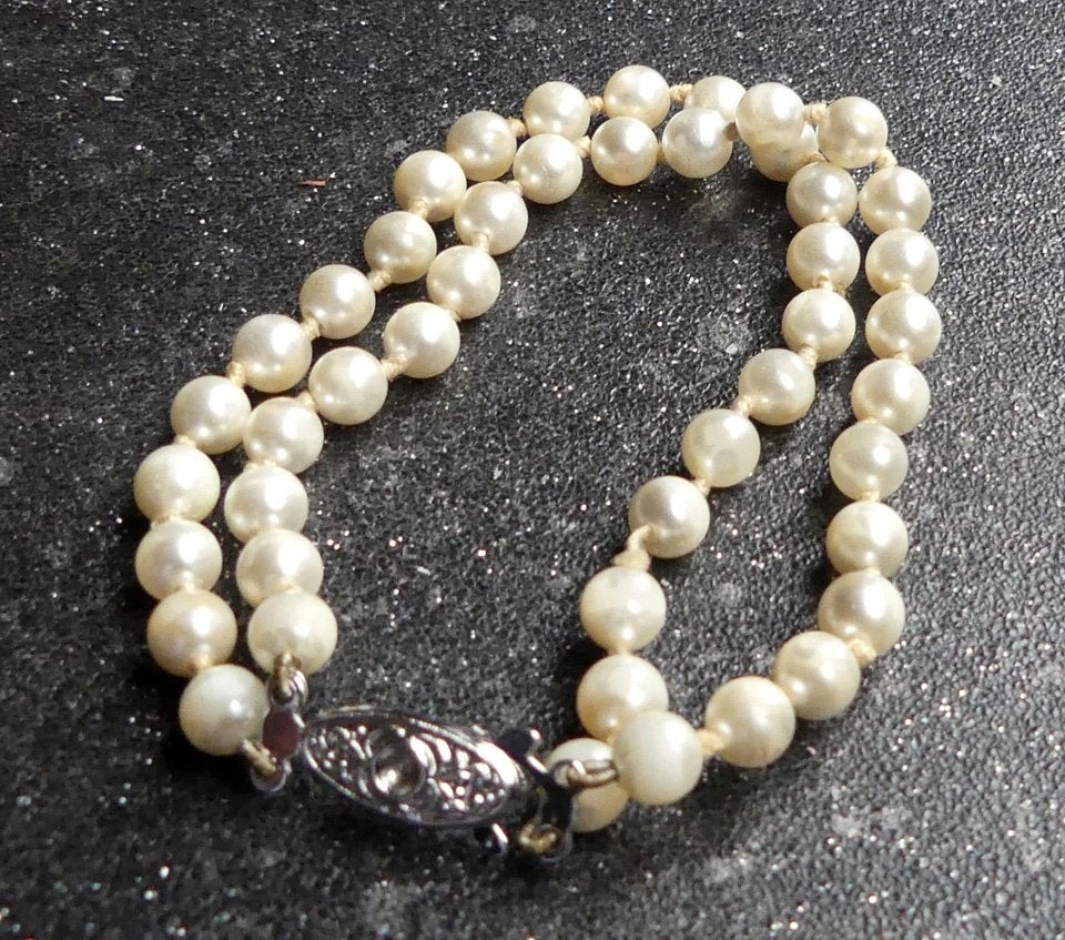 Dubbel parelarmbandje armband imitatieparels, Overige materialen, Gebruikt, Wit, Ophalen of Verzenden