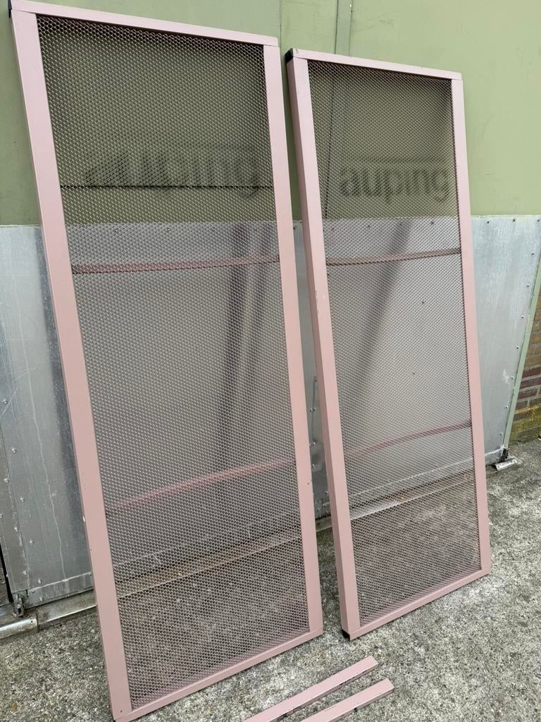 Auping spiralen 140/190 cm, Ophalen, Zo goed als nieuw, Gevelraam of Ruit