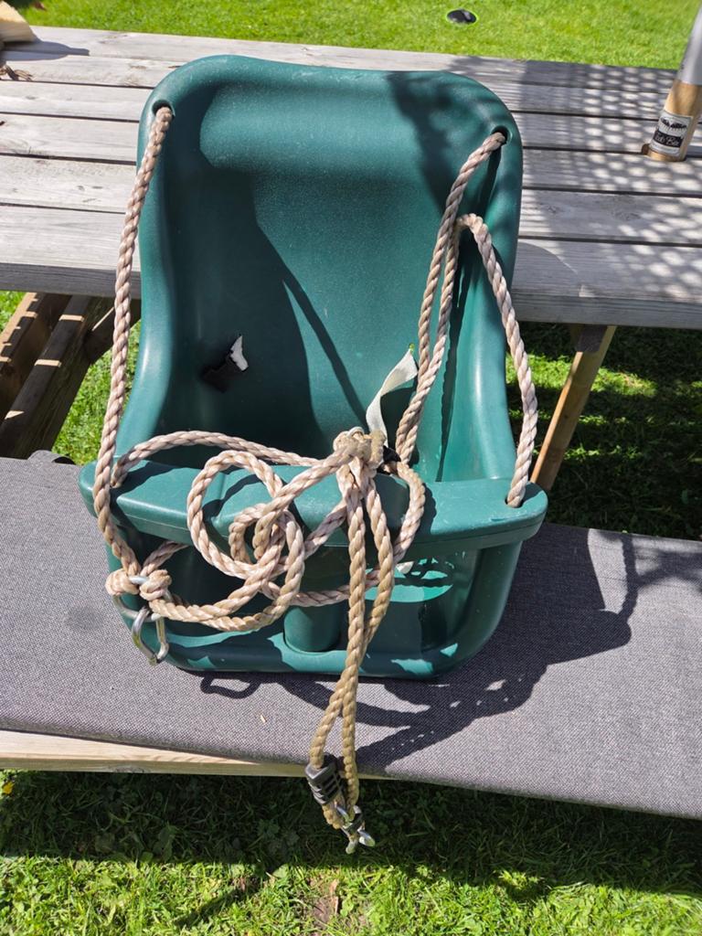 Groene babyschommel voor buiten, Ophalen, Gebruikt, Schommel