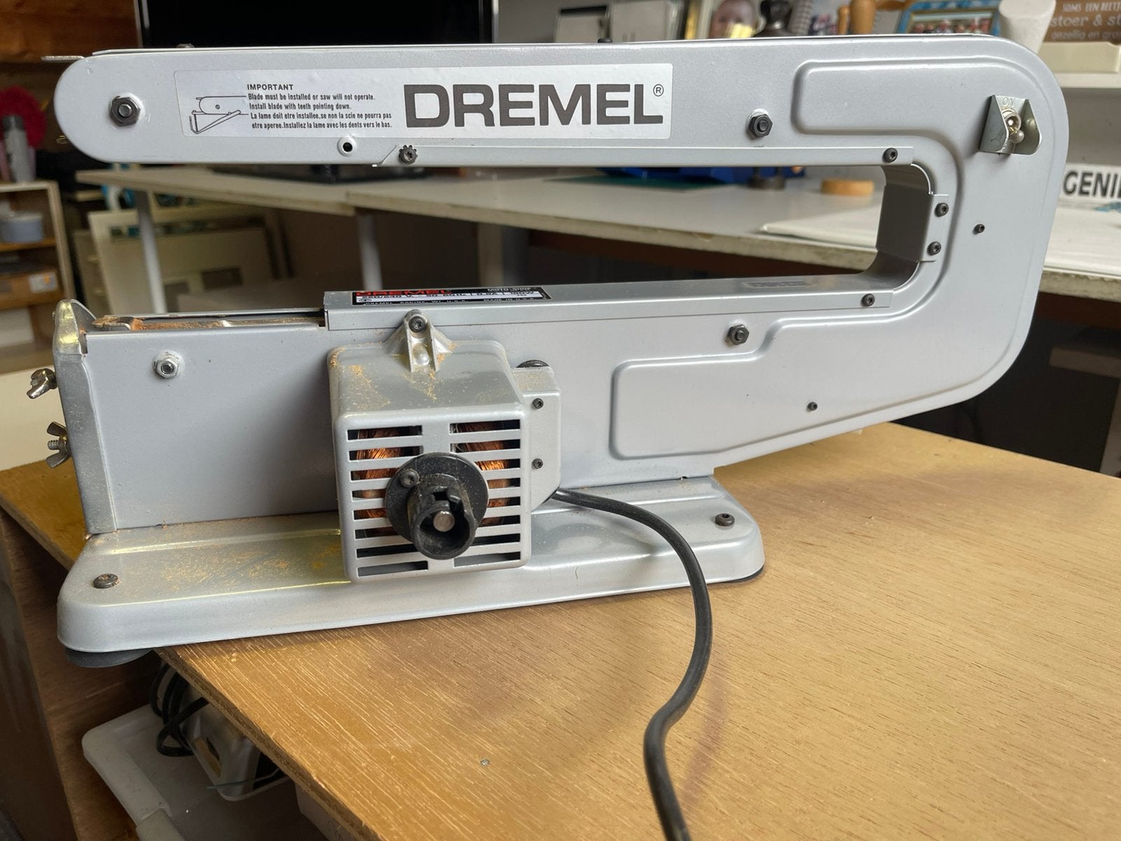 Zaagmachine Dremel, Ophalen, Gebruikt, 600 tot 1200 watt, Decoupeerzaag