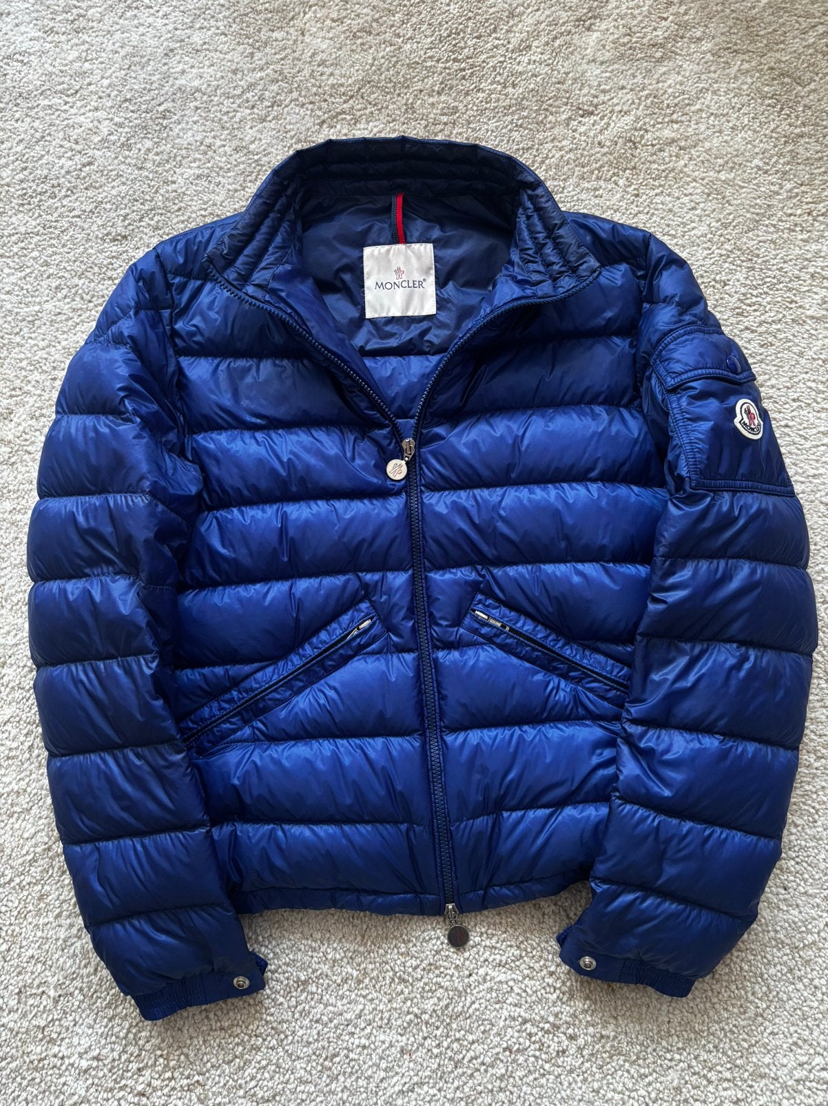 Foto 2 van Moncler Agay Giubbotto Jacket