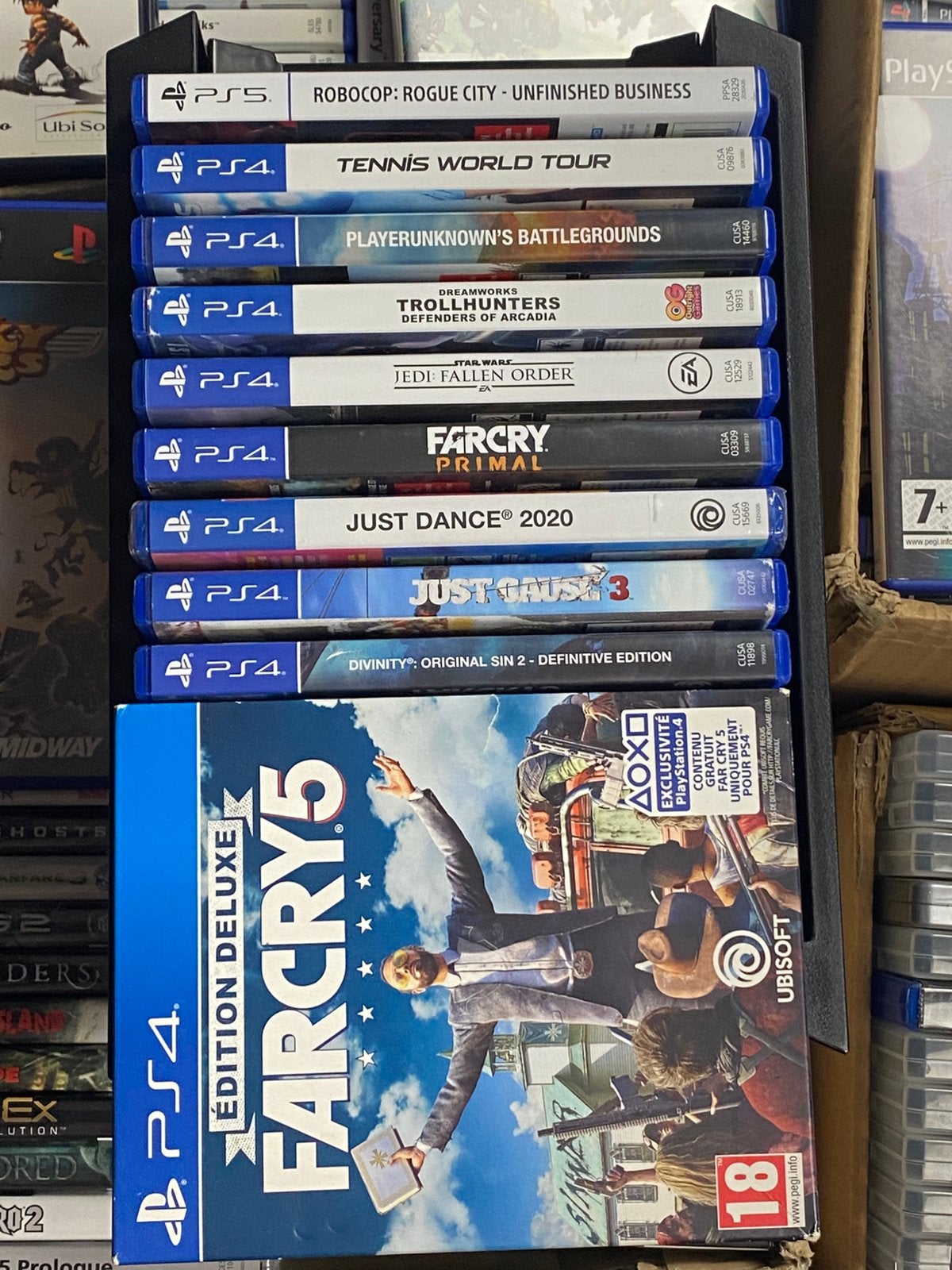 PlayStation 4 Bundel met een PlayStation 5 Game PS4 PS5, Avontuur en Actie, Gekoppelde computers, 1 speler, Ophalen of Verzenden