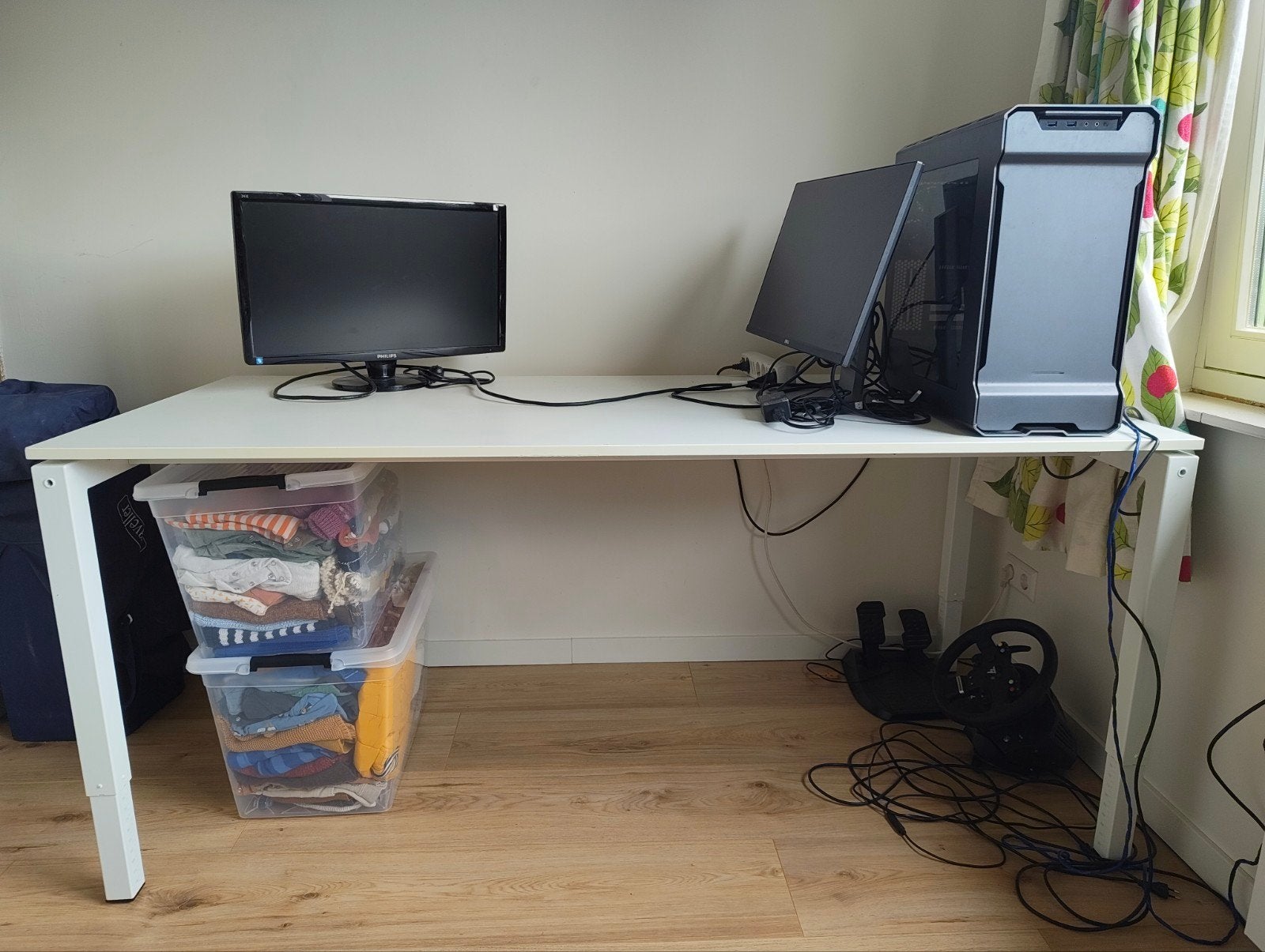 Wit bureau met verstelbare poten 180x80, Huis en Inrichting, Bureaus, Ophalen, Overige typen, Gebruikt, 180 cm