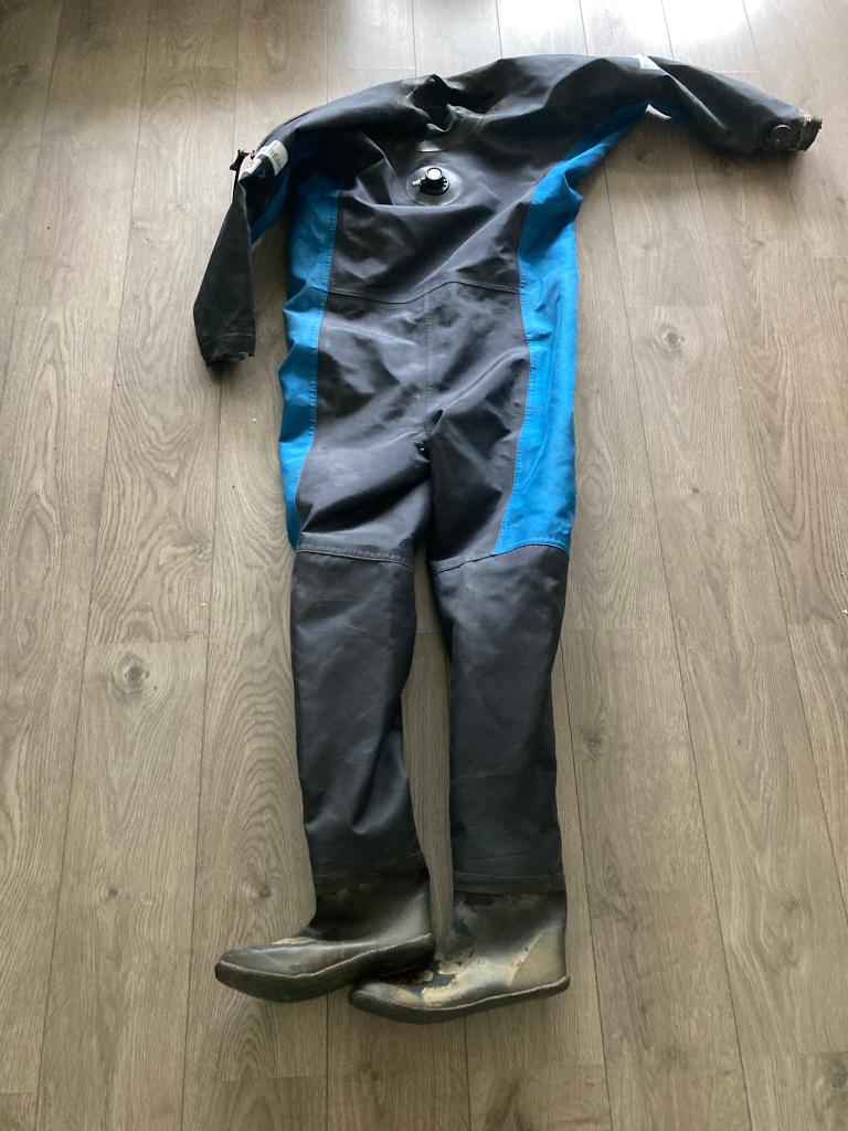 Droogpak Polar Bears Maat L, nieuwe seals nodig, Watersport en Boten, Ophalen of Verzenden, Gebruikt, Duikpak