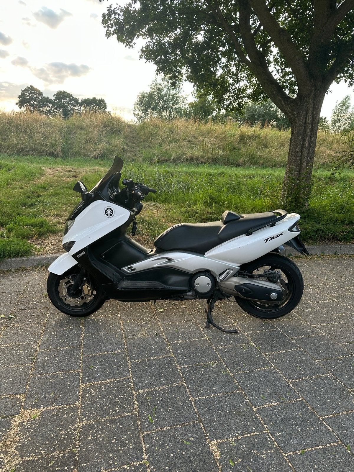 Yamaha TMAX 500cc uit 2002, Ophalen, Gebruikt, Benzine, Overige modellen