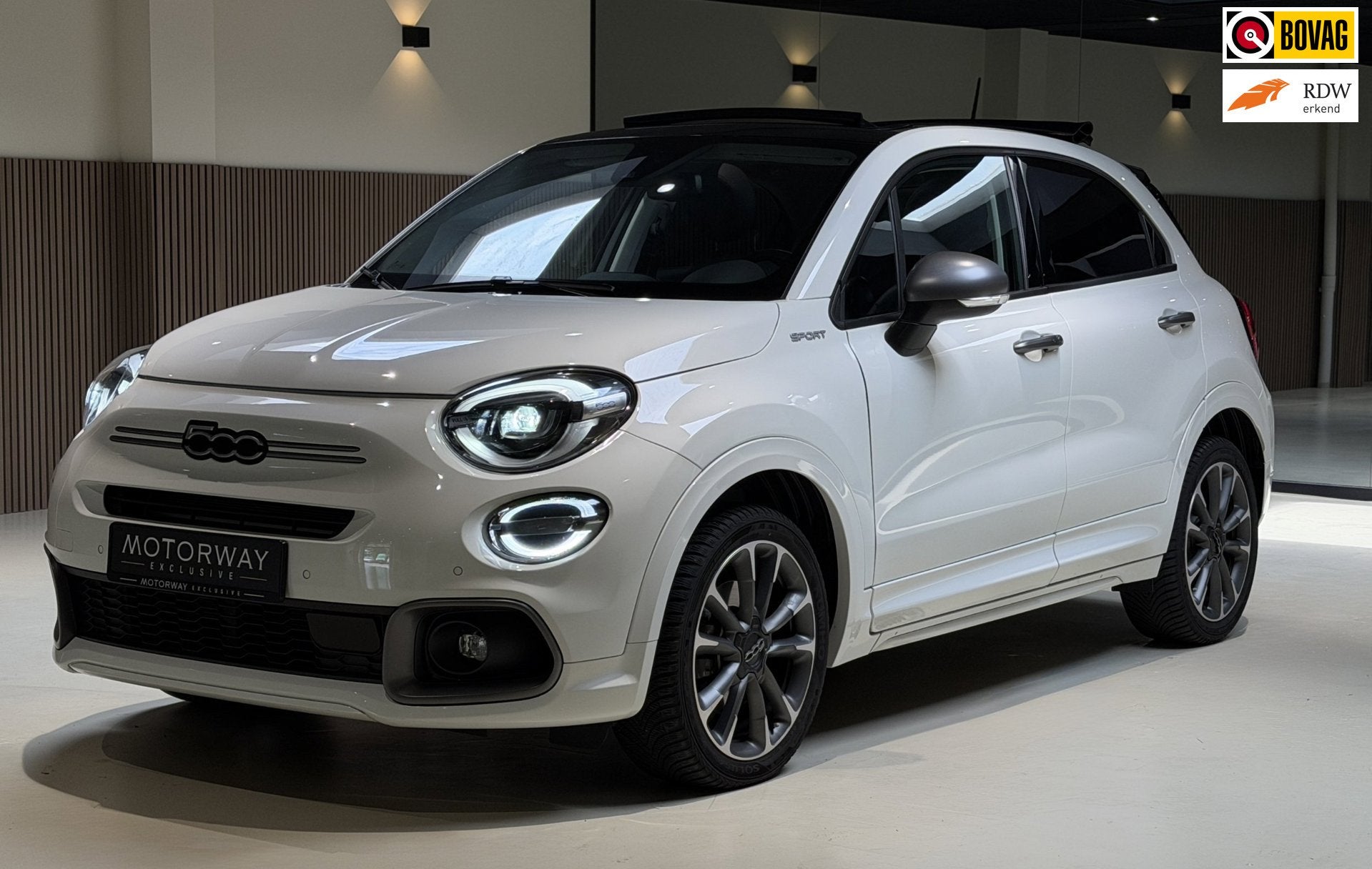 Fiat 500 X 1.5 Hybrid Sport Cabrio |Blindspot|Camera|Nav|Key, Auto's, Fiat, Gebruikt, Zwart, 4 cilinders, 500X