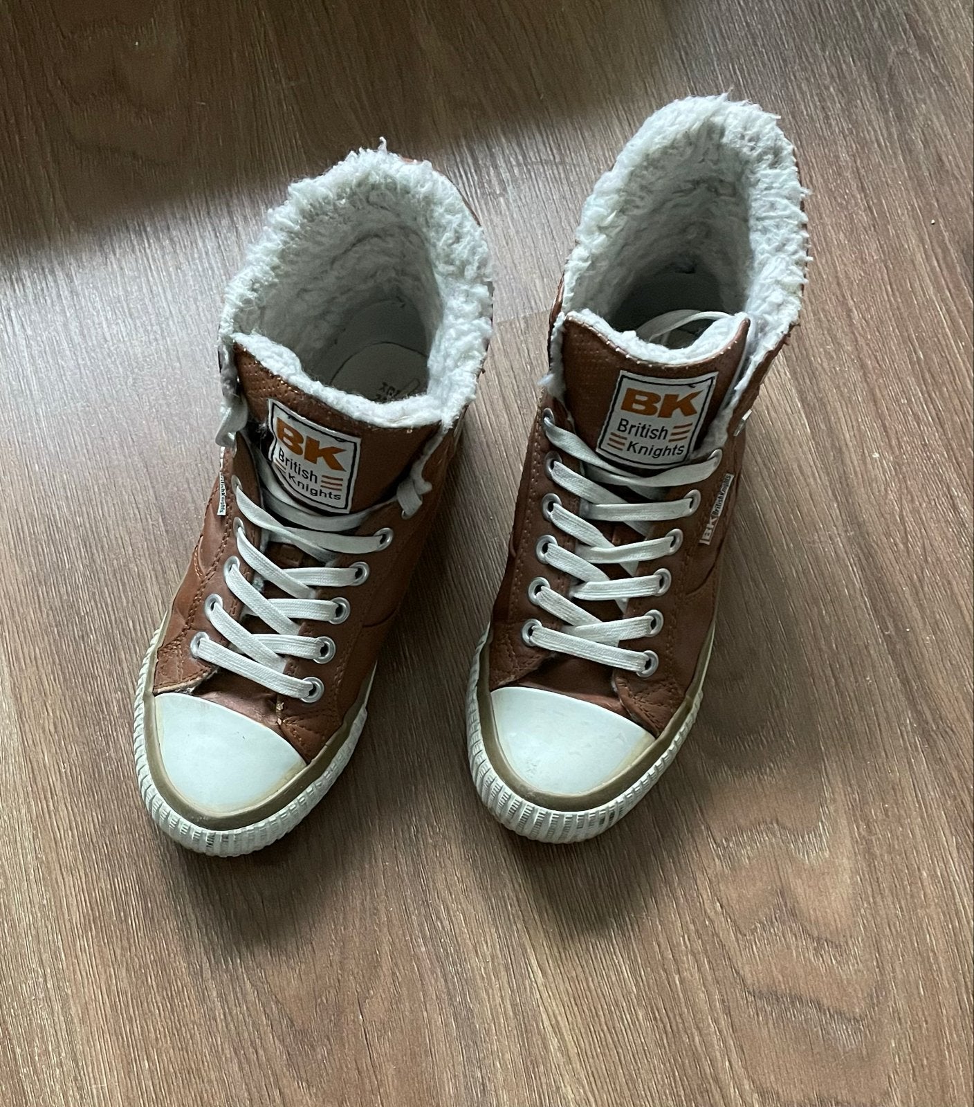 Gevoerde British Knights sneakers - Maat 38, Ophalen of Verzenden, Zo goed als nieuw, Bruin, Sneakers of Gympen