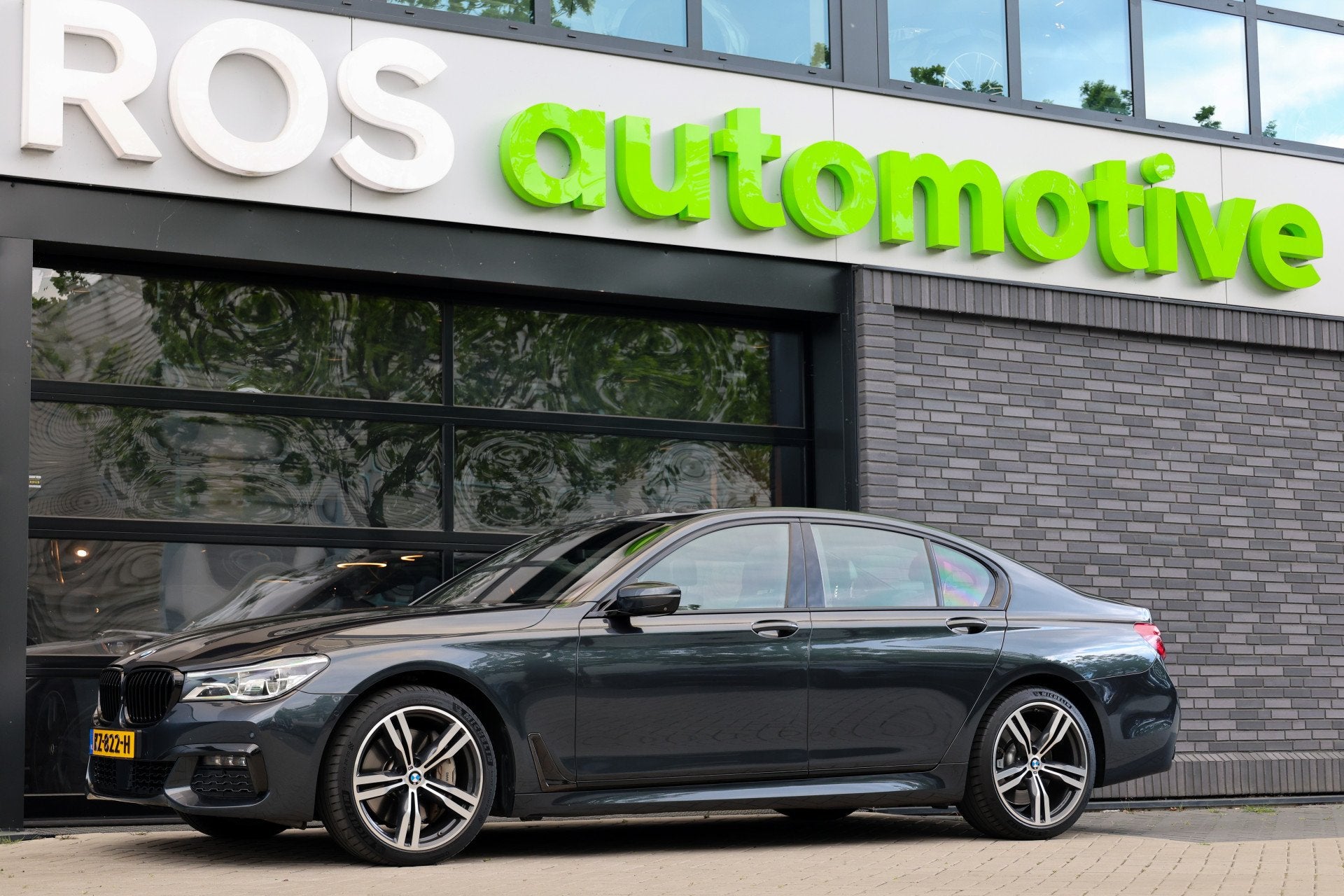 BMW 7 Serie 750i xDrive High Executive | NAP! | FULL PPF | D, Auto's, Automaat, Lichtsensor, Gebruikt, 4395 cc