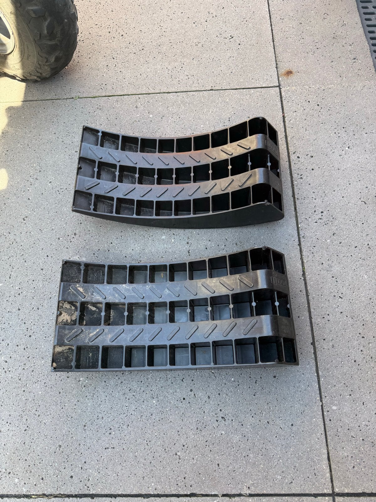 Set van 2 camper oprijblokken / levelers, Caravans en Kamperen, Caravan accessoires, Ophalen of Verzenden, Gebruikt