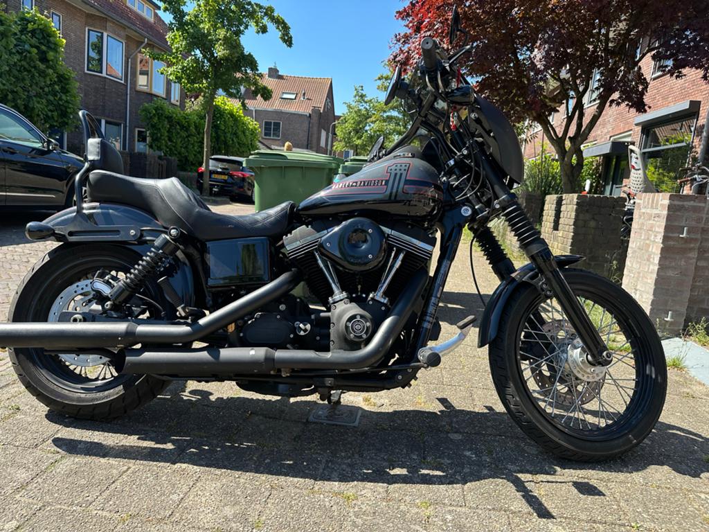 Harley-Davidson Dyna Street Bob Custom, Motoren, Motoren | Harley-Davidson, Particulier, Chopper, meer dan 35 kW, 2 cilinders