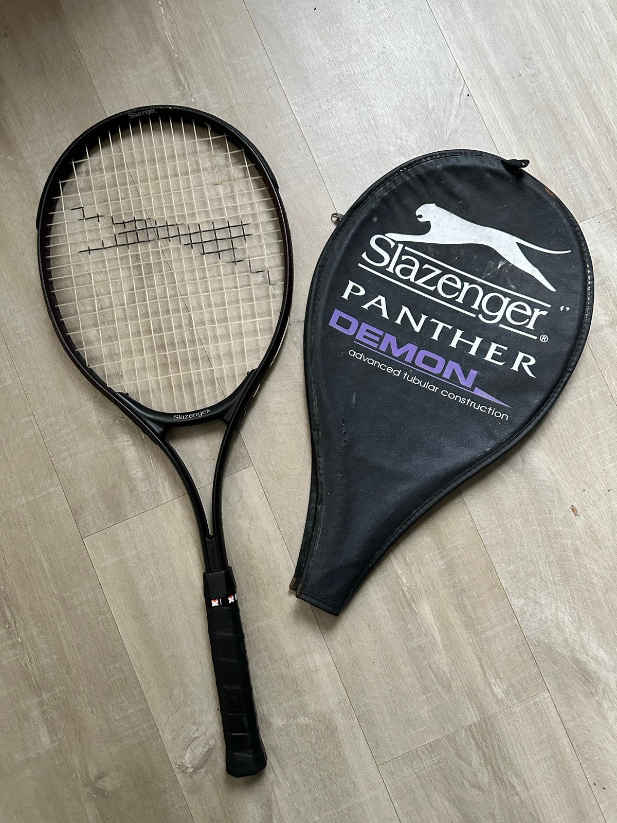Slazenger Panther Demon tennisracket met hoes (vintage), Sport en Fitness, Tennis, Ophalen of Verzenden, Gebruikt, Racket, Overige merken