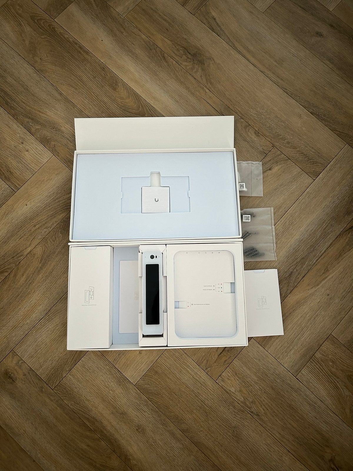 UniFi Access Reader G2 Pro (UA-G2-Pro) - Krasvrij scherm, Ophalen of Verzenden, Zo goed als nieuw