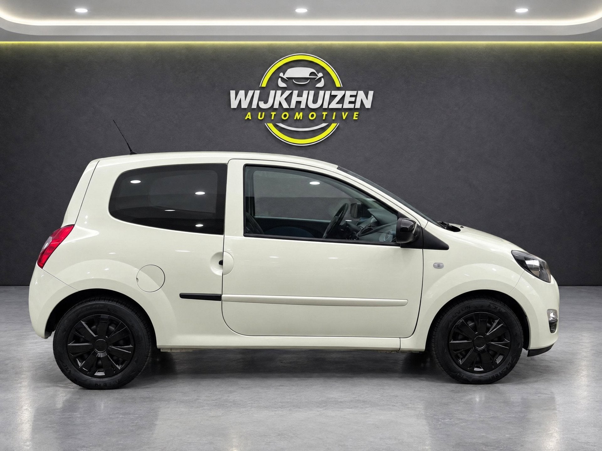 Renault Twingo 1.2 16V Collection met Airco ! Cruise ! Nap !, Auto's, Voorwielaandrijving, Gebruikt, Zwart, 4 cilinders