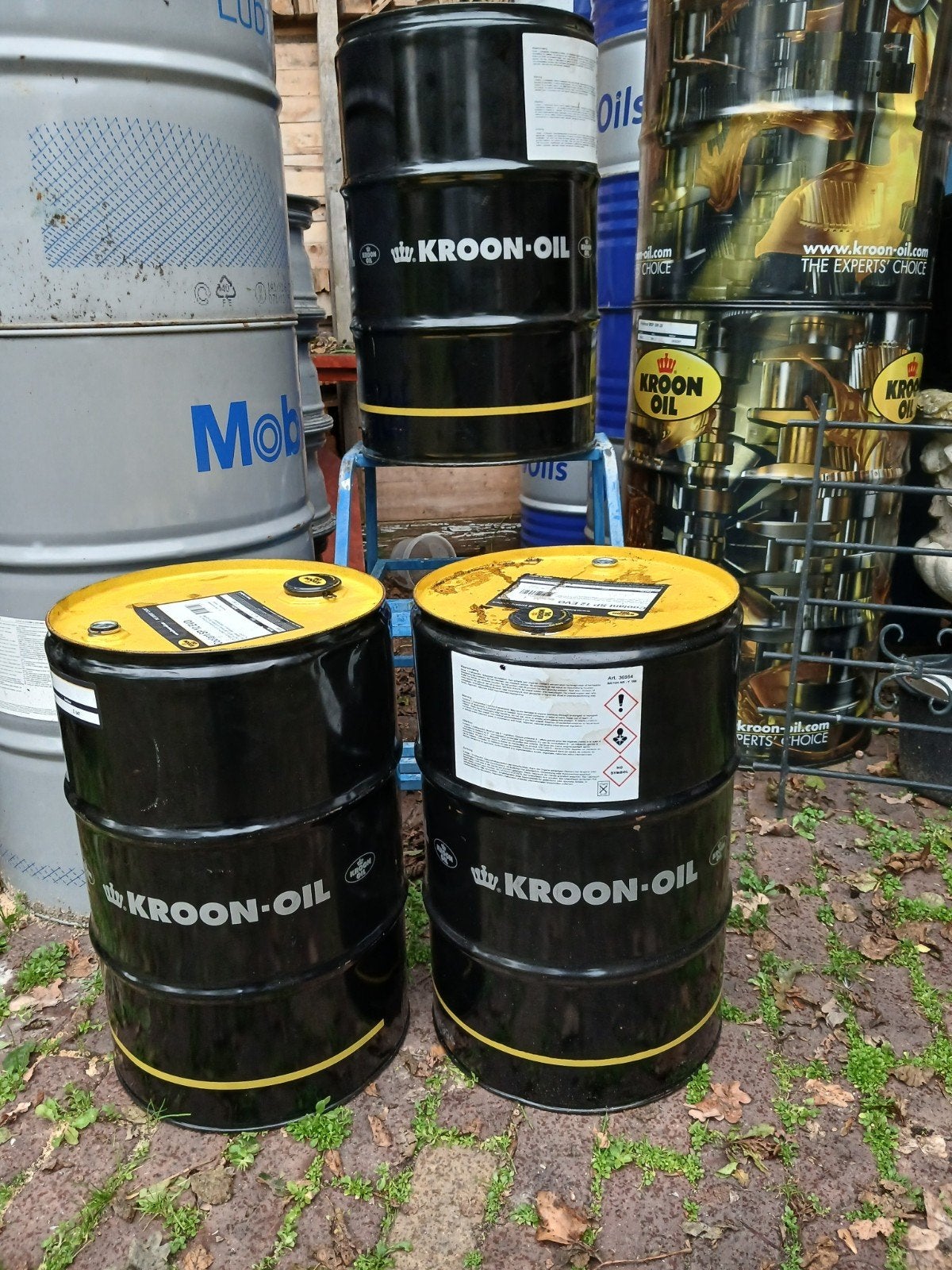 olie tonen 60l kroon, Ophalen, Zo goed als nieuw