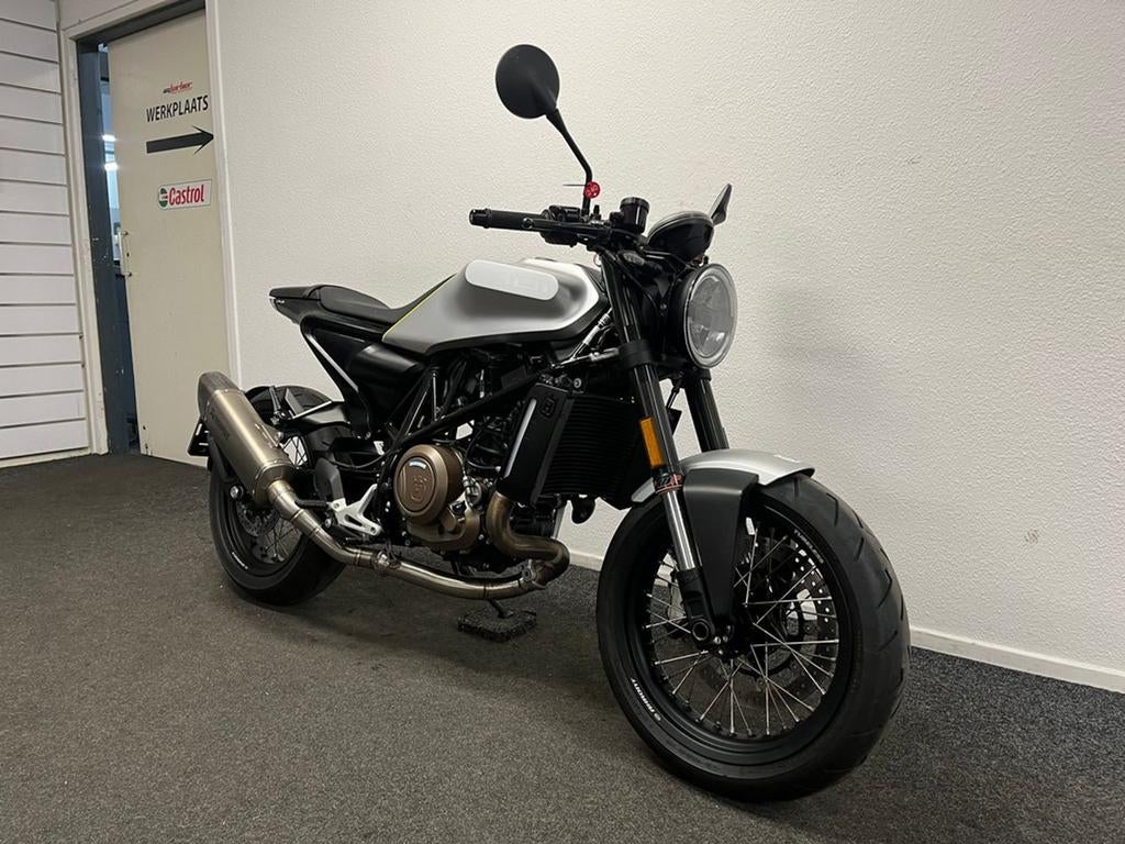 ⭐️⭐Husqvarna VITPILEN 701 ABS VITPILEN701 ⭐️⭐, Motorrijbewijs A, Bedrijf, Onbekend, 701 cc