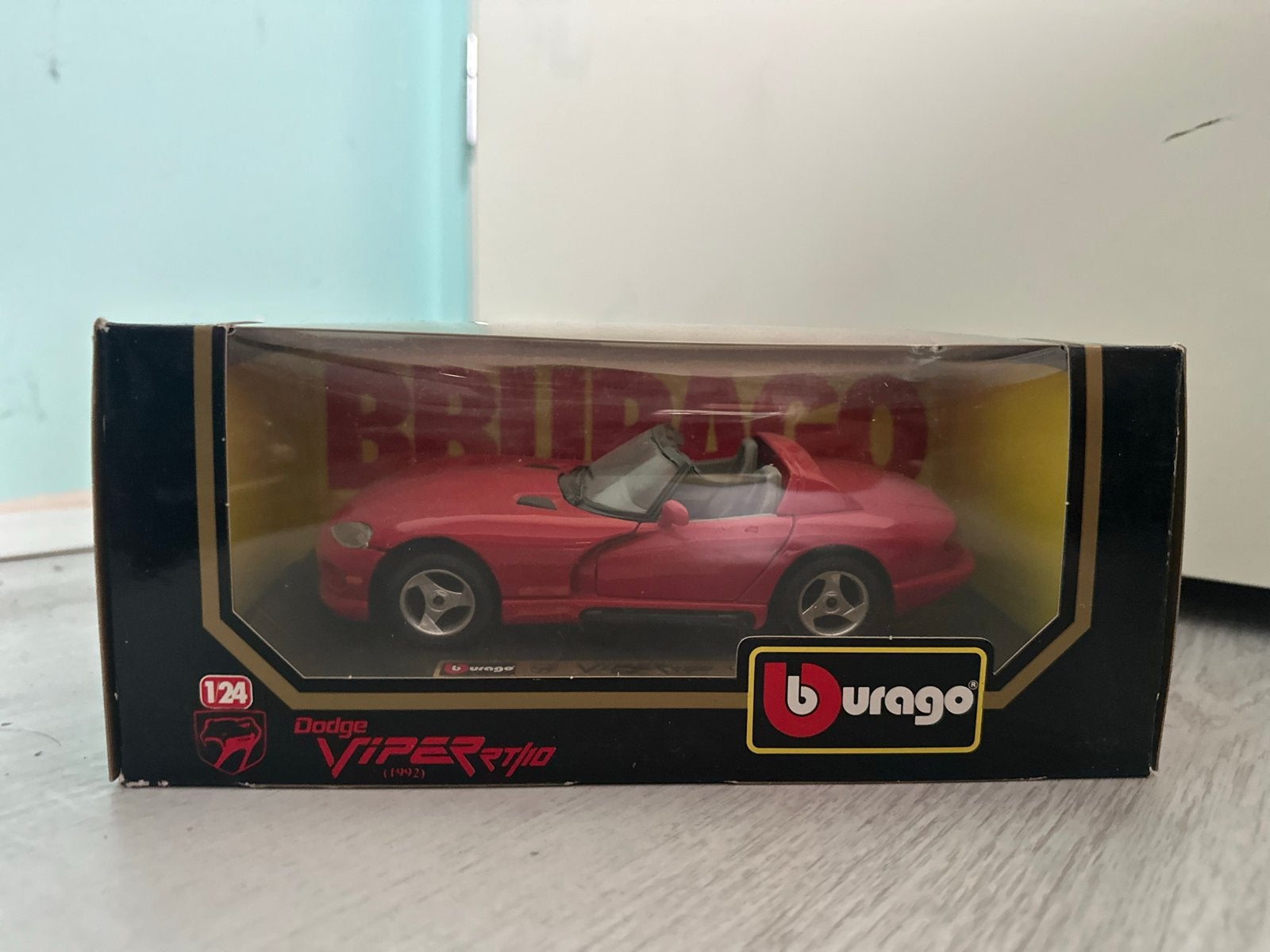 Burago Dodge Viper RT/10 (1992) schaalmodel 1:24, Hobby en Vrije tijd, Ophalen of Verzenden, Zo goed als nieuw, Auto, Overige merken