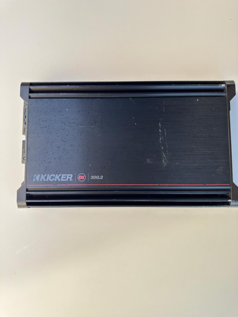 Kicker DX 300.2 Versterker - Krachtig Geluid voor je Auto, Auto diversen, Ophalen of Verzenden, Gebruikt