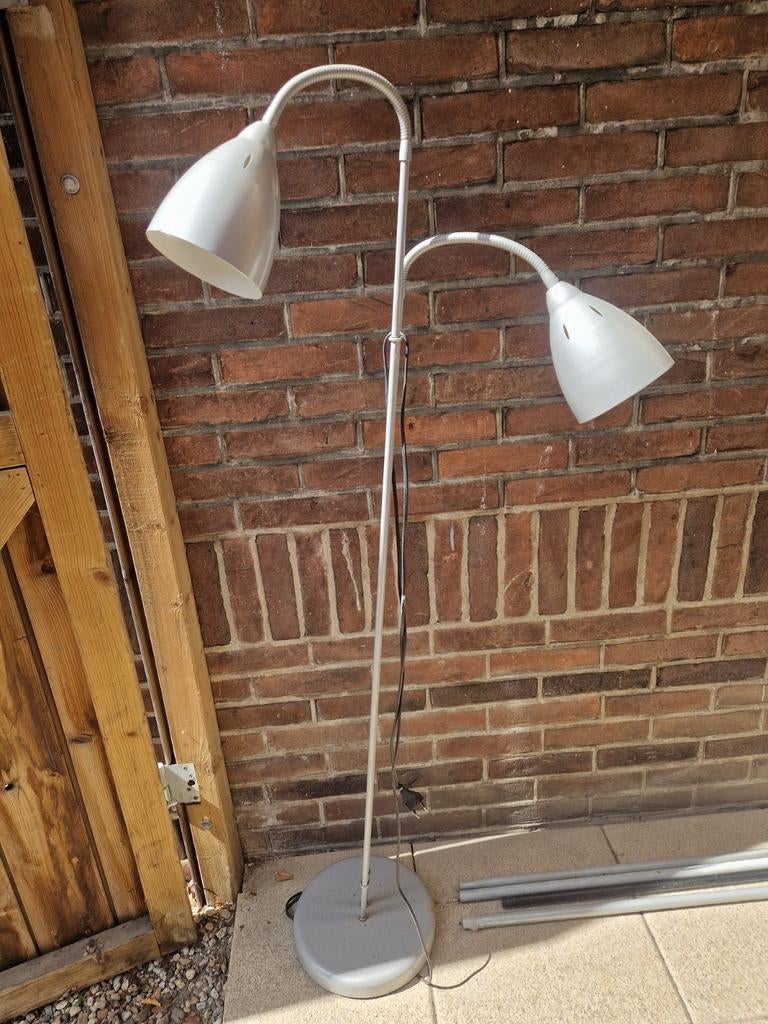 Staande lamp grijs, Ophalen, 150 tot 200 cm