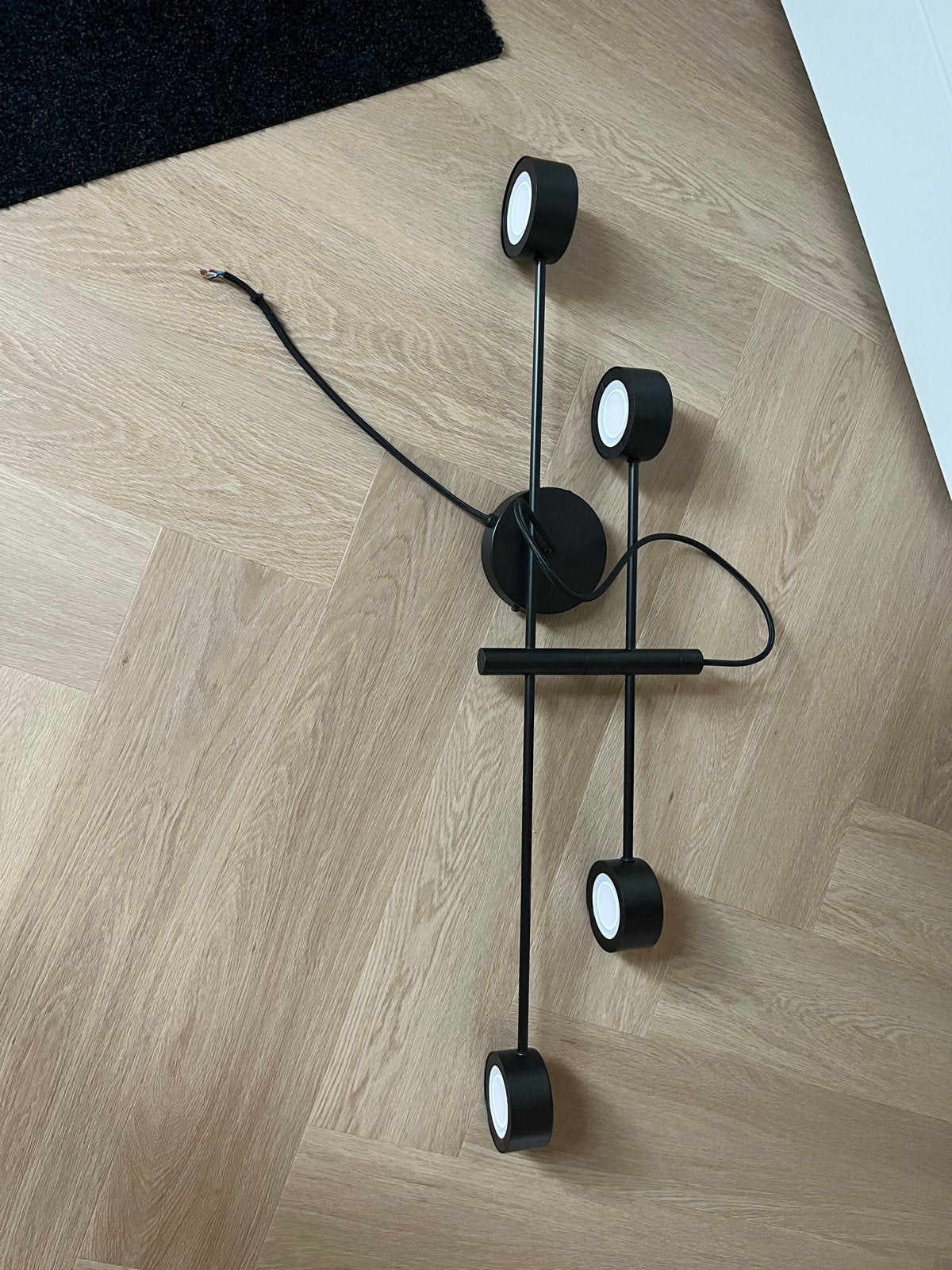Moderne Zwarte Eettafel Lamp - Stijlvol Design, Huis en Inrichting, Lampen | Hanglampen, Ophalen, Zo goed als nieuw, Metaal, 50 tot 75 cm