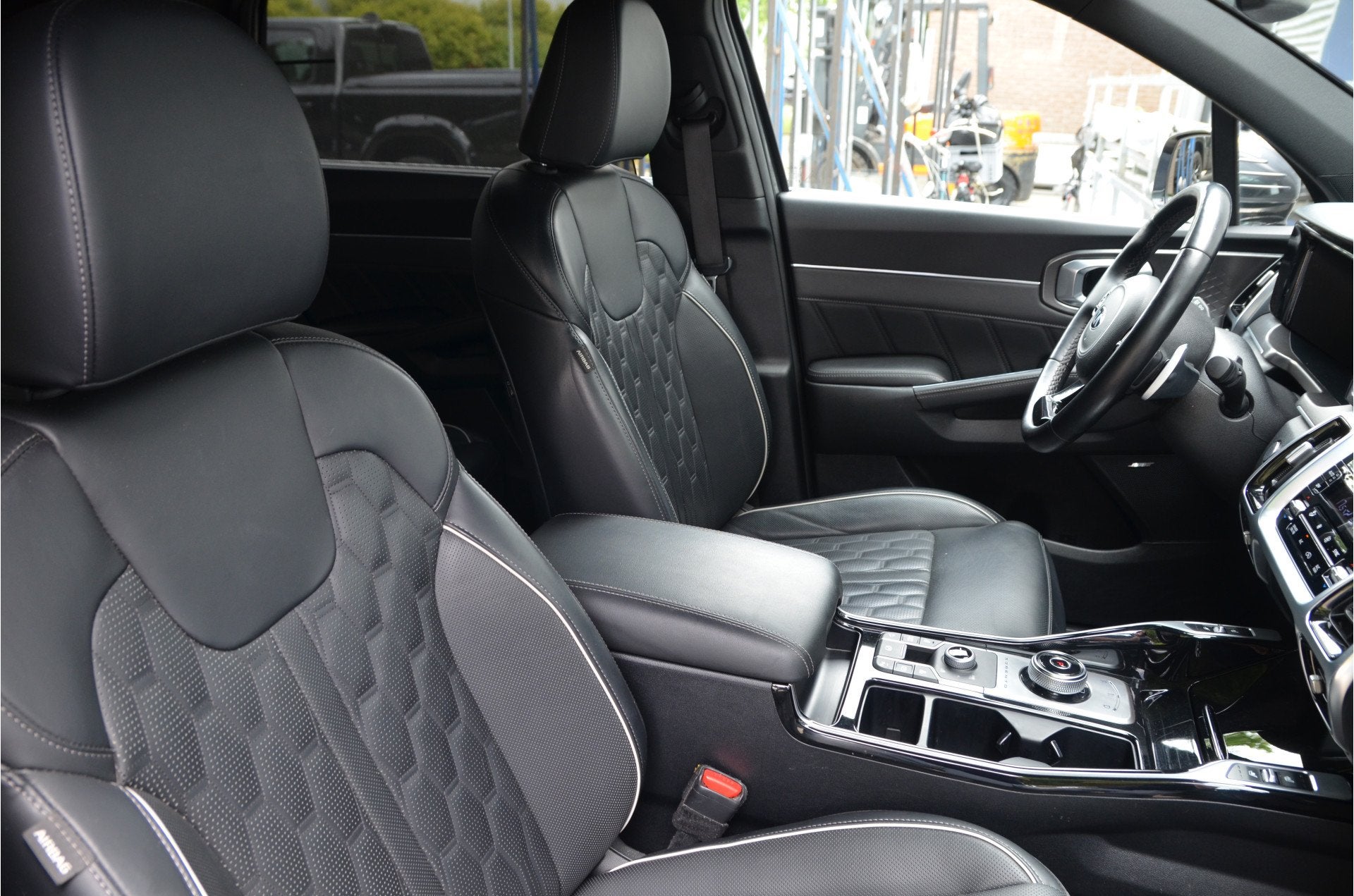 Kia Sorento 1.6 T-GDI Plug-in Hybrid 4WD ExecutiveLine 7p. 2, 12 maanden, Gebruikt, 4 cilinders, 7 stoelen