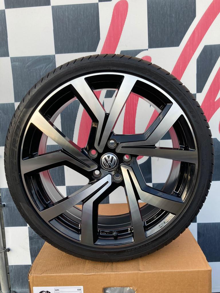 19” VW brescia velgen 5x112 Golf GTD GTI + pirelli PZero, Ophalen of Verzenden, Band(en)