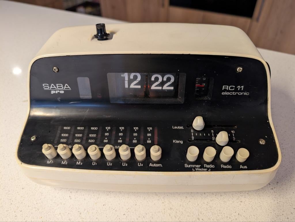 Originele SABA RC 11 electronic flipklok, Ophalen of Verzenden, Gebruikt